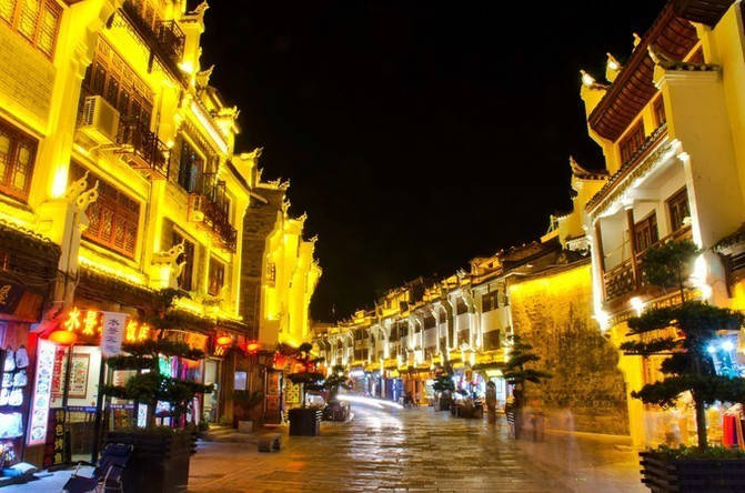 黄埔华师附中今年招900人